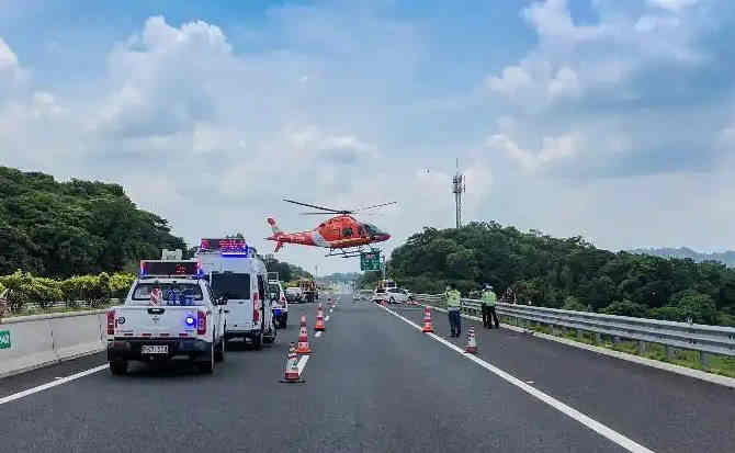 黑山高速公路汽车救援案例